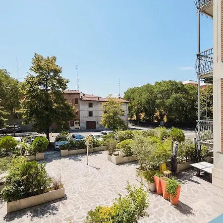 Casa Pelusia *